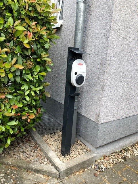 Colonne de charge adaptée au Go-e Charger Gemini et au Fronius Wattpilot avec toit et crochet de câble | support | pied | stèle | base