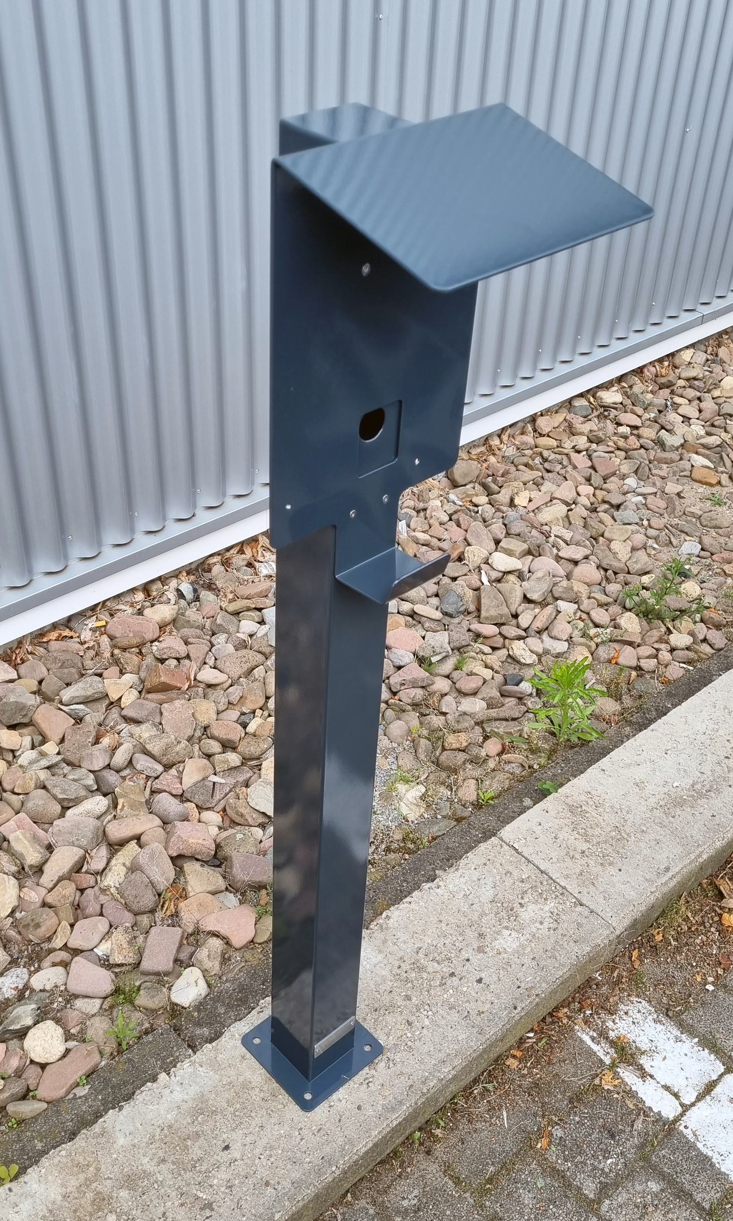 Colonne de charge adaptée pour ABL EMH1 Wallbox avec toit | support | pied | stèle | également adaptée pour la Senec Wallbox Pro